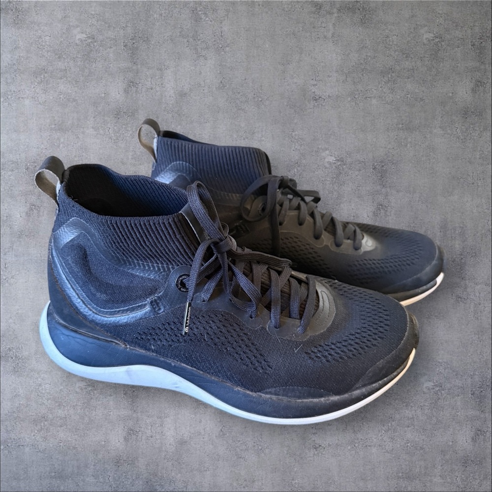 Ladies  Black Lululemon Athletic Shoes